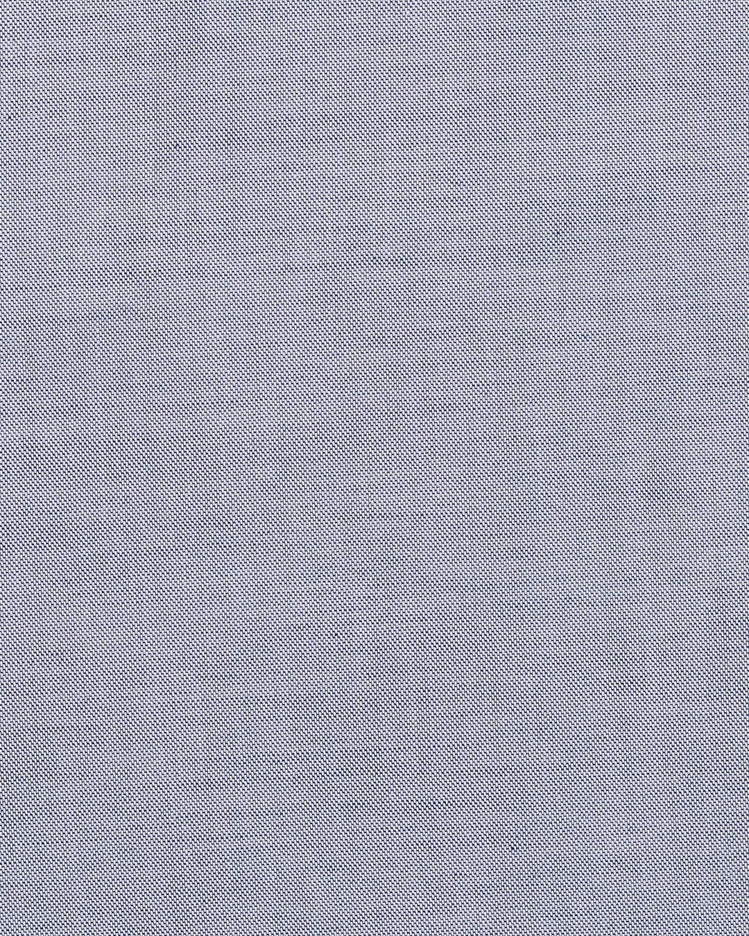 Close up of the custom oxford shirt for men by Luxire in blue 2