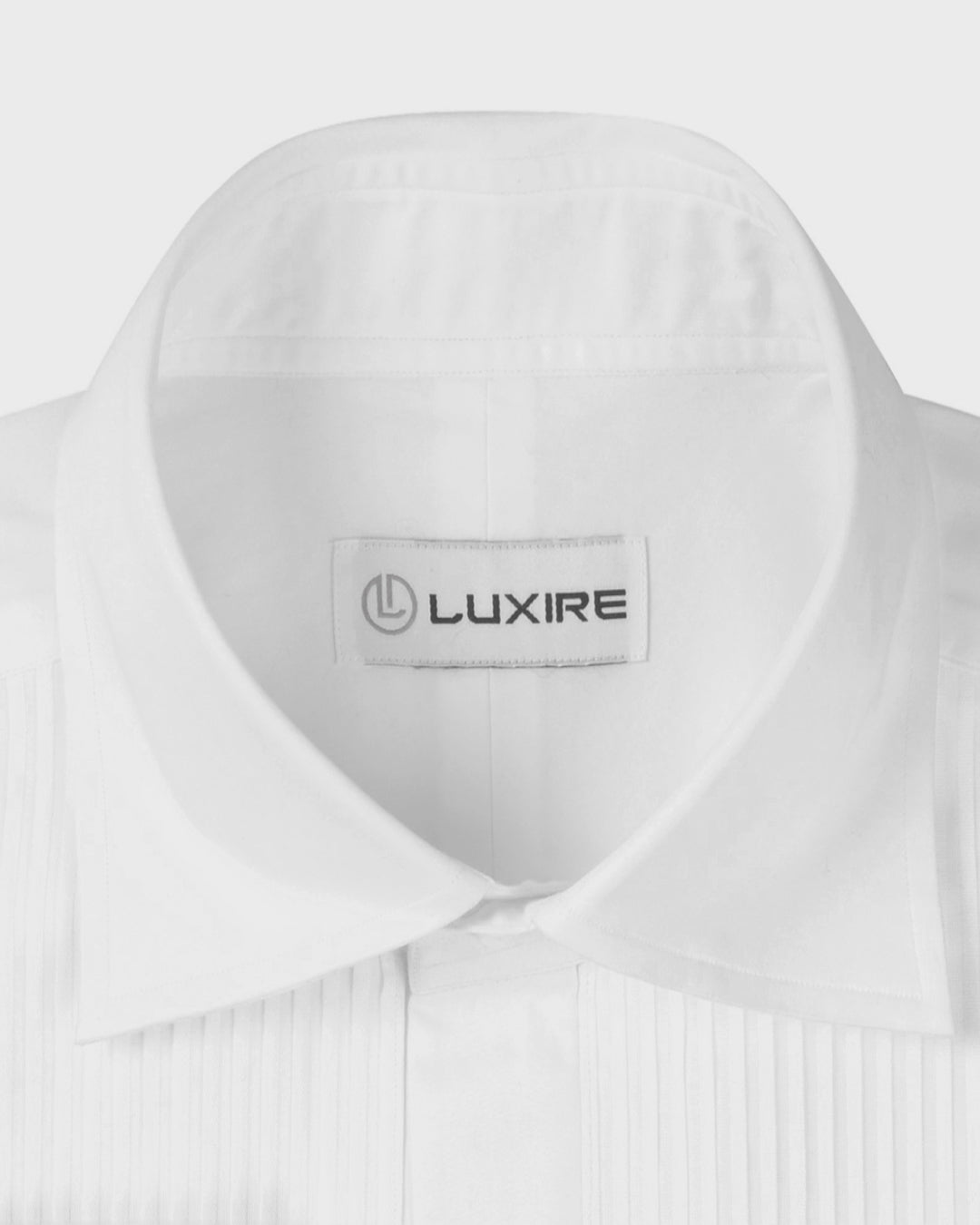 Collar of the mens tuxedo shirt by Luxire called classic