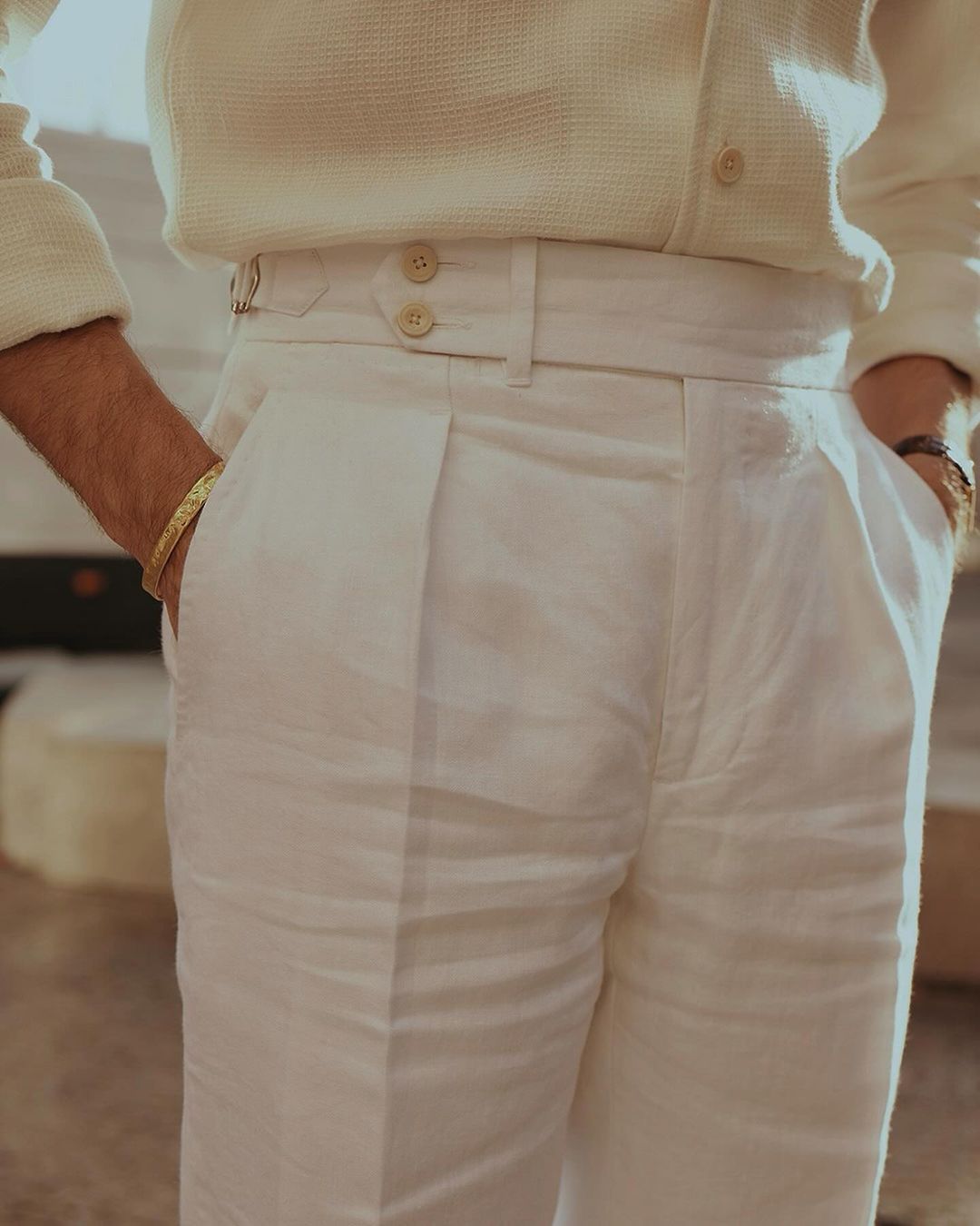 Summer Off-White Shirt in Soft Wash Honeycomb Linen with one piece collar placket