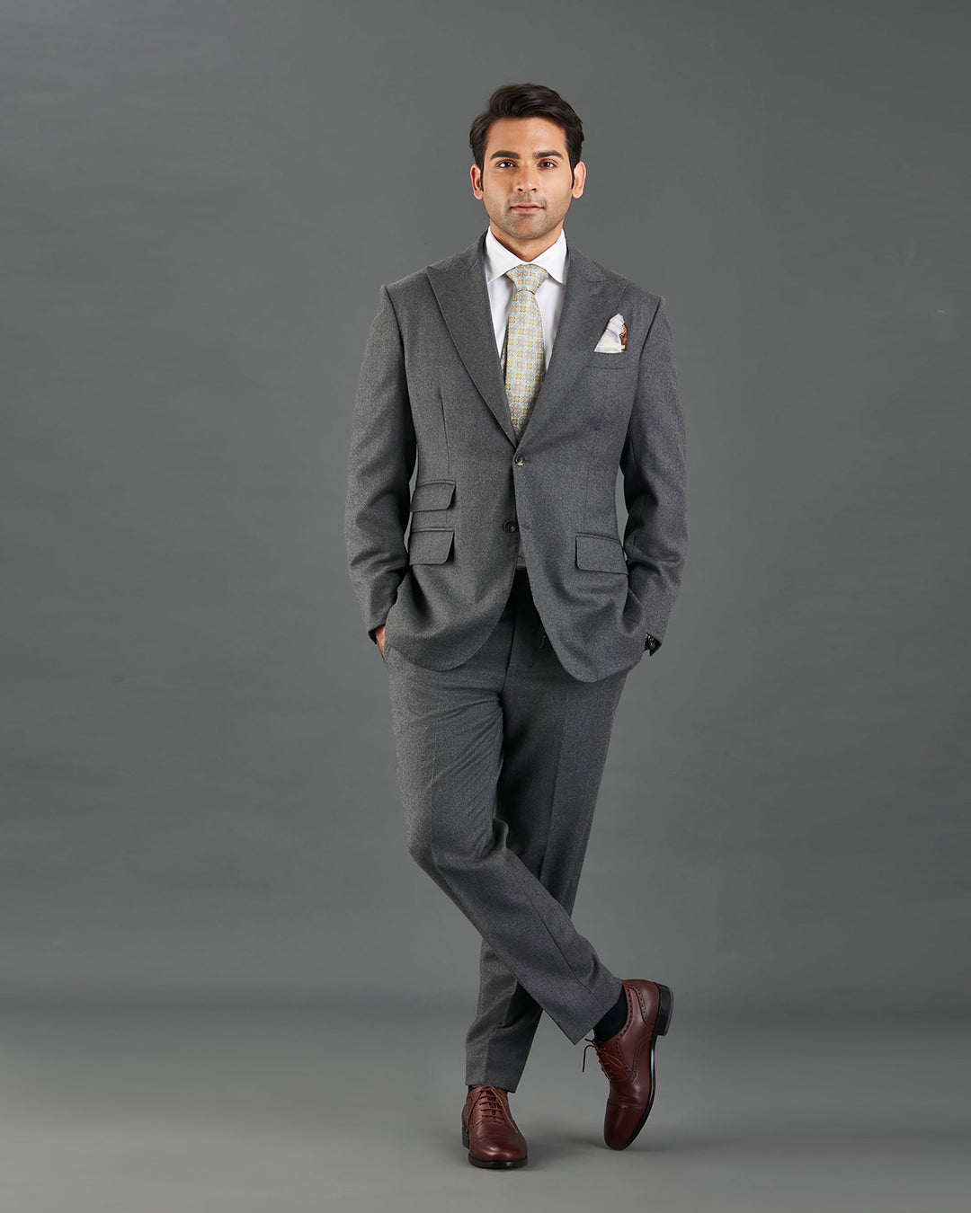 Dugdale Dark Grey Wool Flannel Suit - 2
